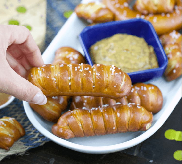 These 21 Vegan Snacks Are The Best Road Trip Food